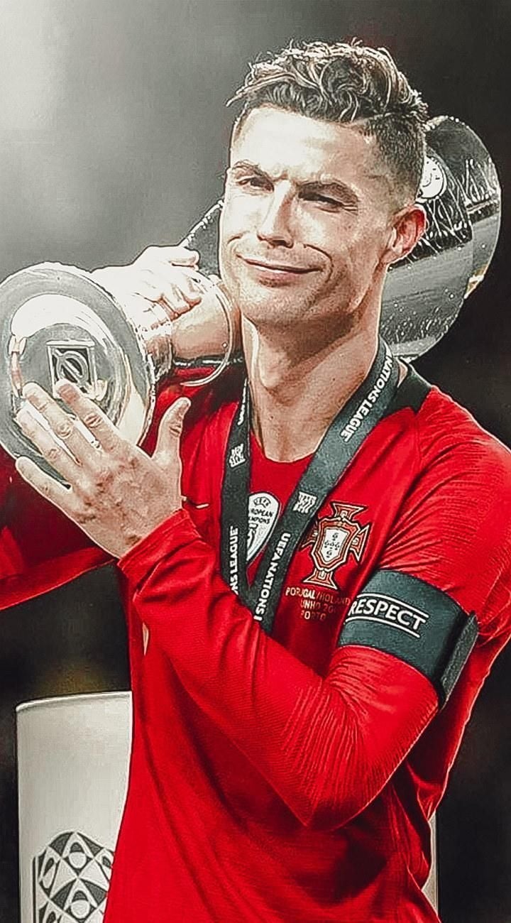 媒体人：王俊杰打球好扎实 最后的攻防杀死比赛 球迷为他高喊MVP